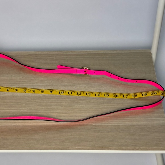 AUTHENTIC Gucci Flora Canvas Crossbody Bag with Dust Bag - Picture 9 of 10